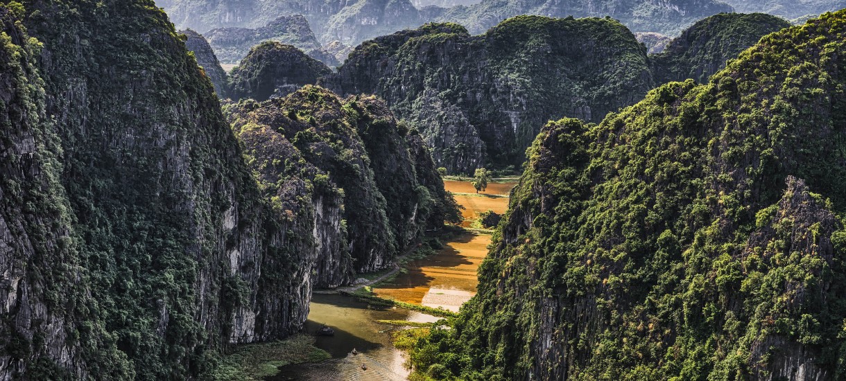 If you venture to Ninh Binh, you will see another Ha Long Bay 'on the land'